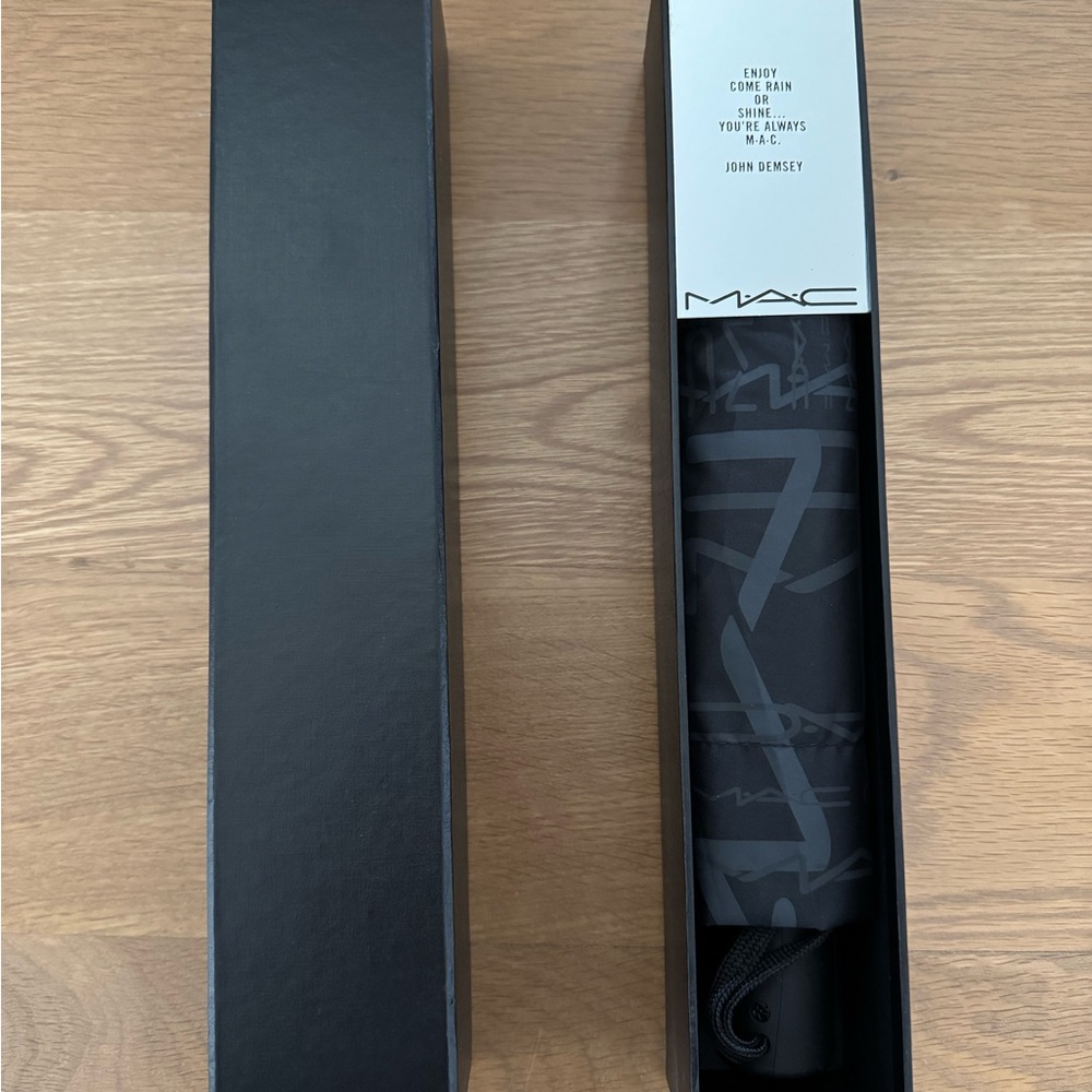 MAC Cosmetics Black Umbrella